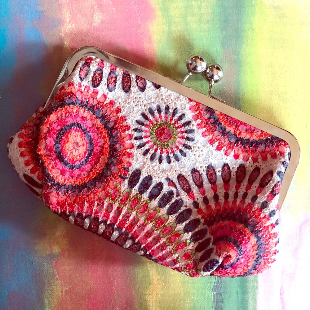 Street Level Clutch/Purse 🌸Boho Style🌸